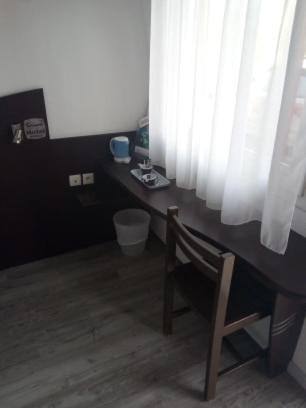 Couett' Hotel Rumilly Румийи Экстерьер фото