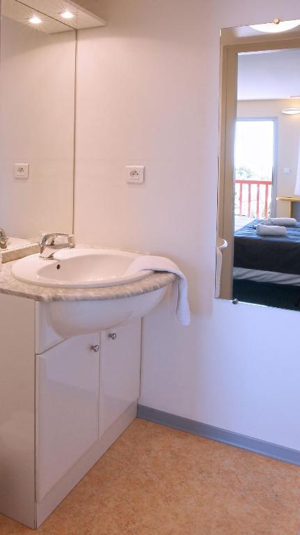 Couett' Hotel Rumilly Румийи Номер фото
